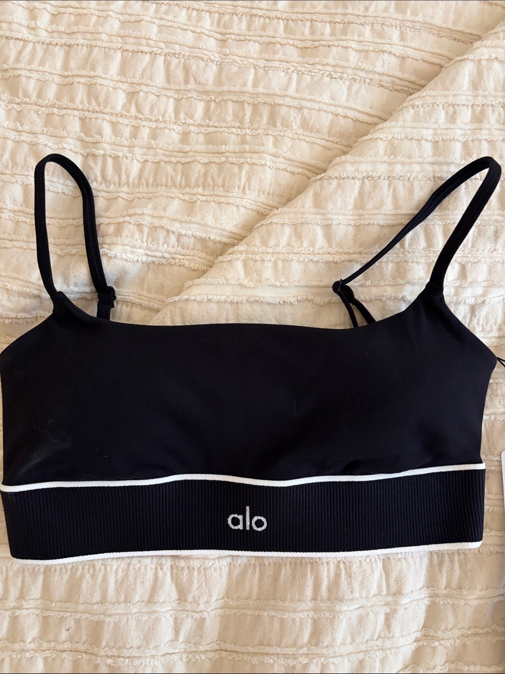 ALO Yoga SoftSculpt Amp it Up Bra - NWT in original packaging